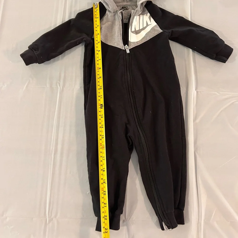 NIKE Baby Coverall Hoodie Cotton One Piece Full Zip Black White & Grey 12 Months